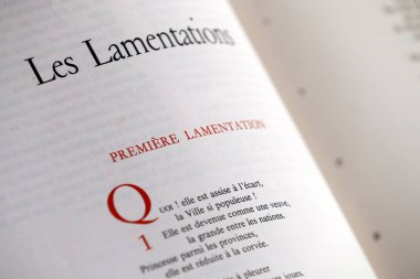 Fransızcada kutsal İncil. Eski ahit. Kehanet kitabı. Ağıtlar. Fransa. 