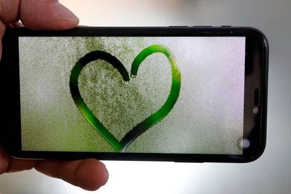 Καρδιά Smartphone Σύμβολο Αγάπης — Φωτογραφία Αρχείου