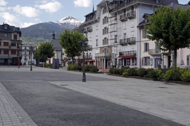 Coronavirüs salgını (COVID-19). Kilitlenme. Boş sokak. Aziz Gervais. Fransa. 