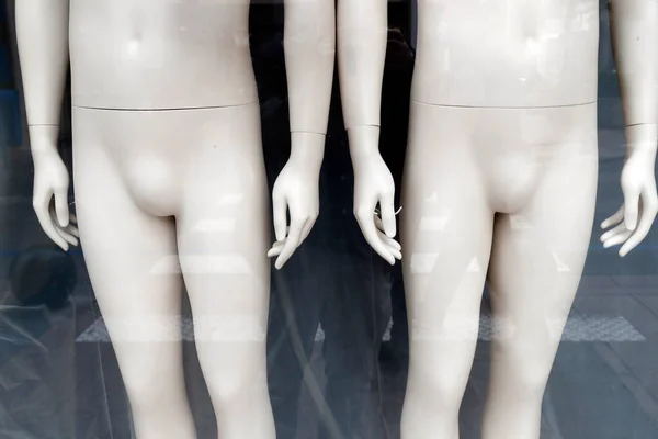 Mağaza Vitrininde Çıplak Erkek Mankenler Cannes Fransa — Stok fotoğraf