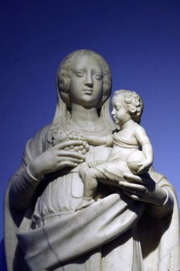 Aix en Provence Katedrali. Bakire ve çocuksu heykel. Aix en Provence. Fransa. 