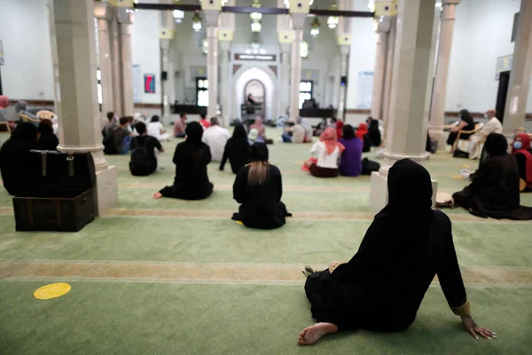 Відвідати Мечеть Джумейра Мечеть Вітає Відвідувачів Усіх Віросповідань Дубай Оае — стокове фото