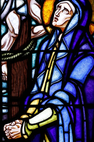 聖エティエンヌ教会 聖シュテファン教会 ステンドグラスの窓 キリストへの情熱 十字架上での十字架上でのイエス 聖母マリア どうでもいい フランス — ストック写真