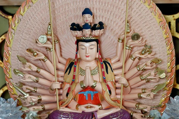 Quang Tempio Buddista Bodhisattva Avalokitesvara Statua Guanyin Quan Dea Della — Foto Stock