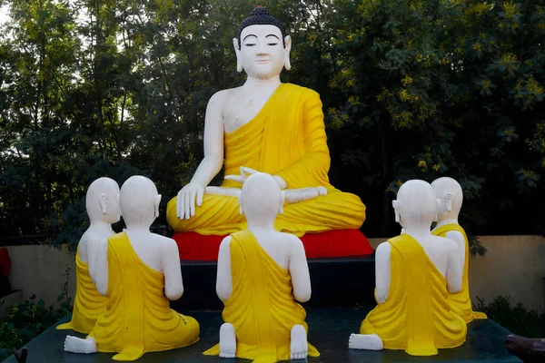Hong Hien Buddisttempel Efter Sin Upplysning Gav Buddha Sakyamuni Sin — Stockfoto