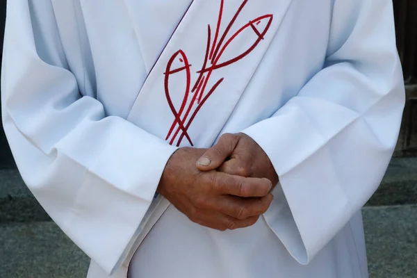 Catholic Church Deacon Close Chasuble Hands France — Stock Photo, Image