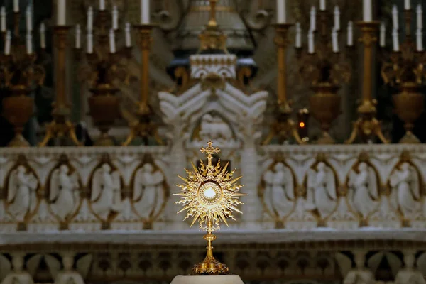 Basilique Fourvière Adoration Eucharistique France — Photo