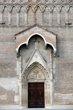 Udine Katedrali. Ana kapı. İtalya. 