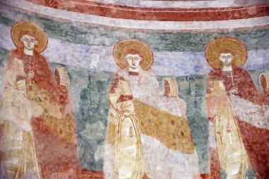 Aquileia 'nın ataerkil Bazilikası. Fresklerin 12. yüzyıldaki mahzeni. İtalya. 