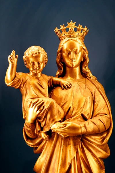 Golden Statue Virgin Mary Child France — Stock Photo, Image