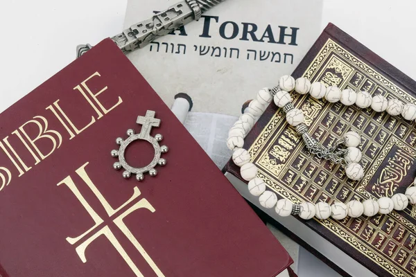 Cristianesimo Islam Ebraismo Bibbia Corano Torah Simboli Interreligiosi Interreligiosi Concetto — Foto Stock