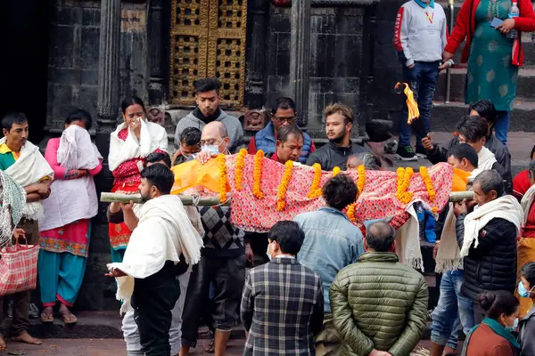 Proceso Cremación Hindú Progreso Templo Pashupatinath Katmandú Nepal —  Fotos de Stock