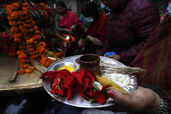 Cerimônia Hindu Ofertas Templo Katmandu Nepal — Fotografia de Stock