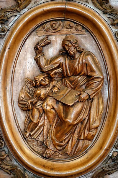 Evangelisten Matteus Løven Sankt Maurice Kirke Annecy Frankrike – stockfoto