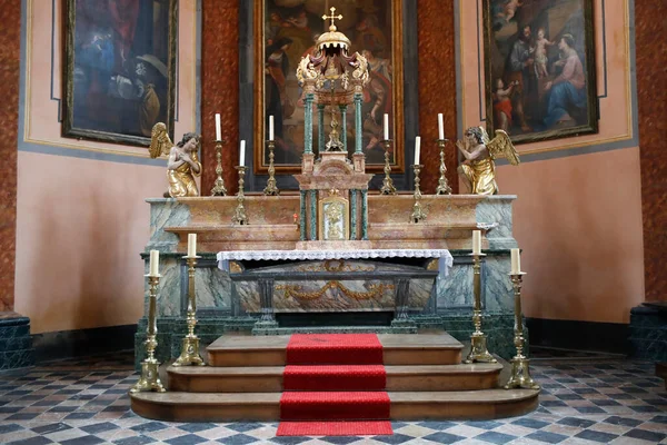 Εκκλησία Του Αγίου Ιππόλυτου Βωμός Θον Γαλλία — Φωτογραφία Αρχείου