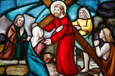 Levanto Kilisesi. İsa 'nın Tutkusu. Geçiş yolu. İsa annesiyle tanışır. Lekeli cam pencere. Ridarolo. İtalya. 