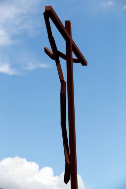 Fatima 'nın mabedi. Robert Schad 'ın yeni High Cross' u. Portekiz. 