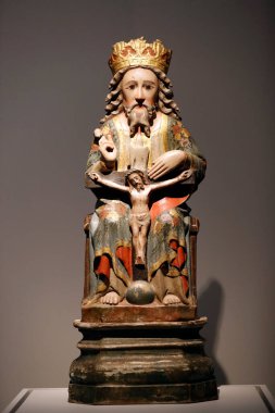 Fatima 'nın mabedi. Kutsal Üçlü. Baba, Oğul ve Kutsal Ruh 'a. Heykel. 15. yüzyıl. Portekiz. 