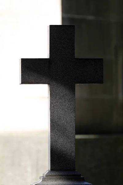 Cimetière Monumental Croix Pierre Sur Une Tombe Milan Italie — Photo