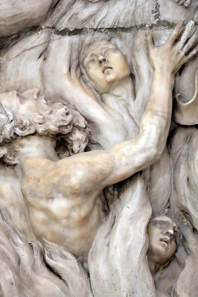 Basílica Santa Maria Delle Vigne Juicio Final Demonios Escultura Génova —  Fotos de Stock
