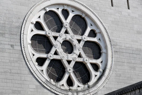 Außenseite Der Synagoge Rosenfenster Mit Davidstern Triest Italien — Stockfoto