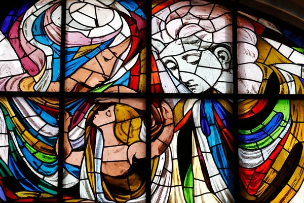法蒂玛保护区法蒂玛大教堂的玻璃窗玻璃诞生的场景 葡萄牙 — 图库照片