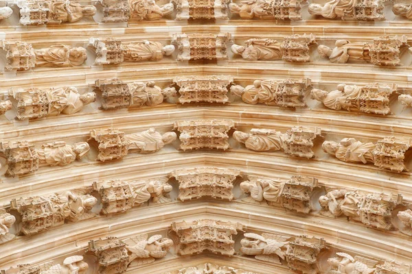 Μονή Μπατάλχα Ύστερη Γοτθική Αρχιτεκτονική Αναμειγνύεται Στυλ Manueline Δυτική Πύλη — Φωτογραφία Αρχείου
