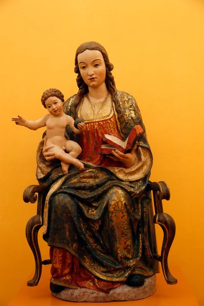 Szent Ferenc Királyi Temploma Múzeum Szűz Gyerek Vezető Asszonyunk Század — Stock Fotó