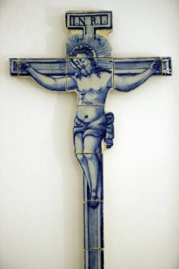 Evora Müzesi. Azulejos. Çarmıha gerilme. Çarmıha gerilmiş İsa. Cross İstasyonu. 1750 yılı. Portekiz. 