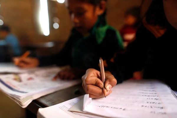 Escola Primária Menina Sala Aula Kathmandu Nepal — Fotografia de Stock