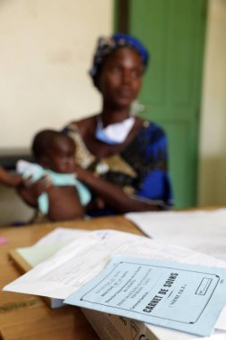 Afrika hastanesi. Pediyatri ünitesi. Tıbbi danışmanlık. Benin.. 