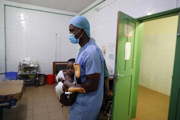 Hôpital Africain Bloc Opératoire Chirurgie Pédiatrique Bénin — Photo