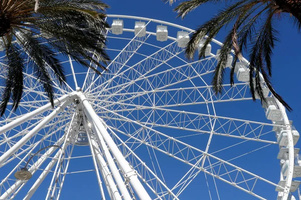 旧港口Antico港Ferris Wheel 热那亚意大利 — 图库照片