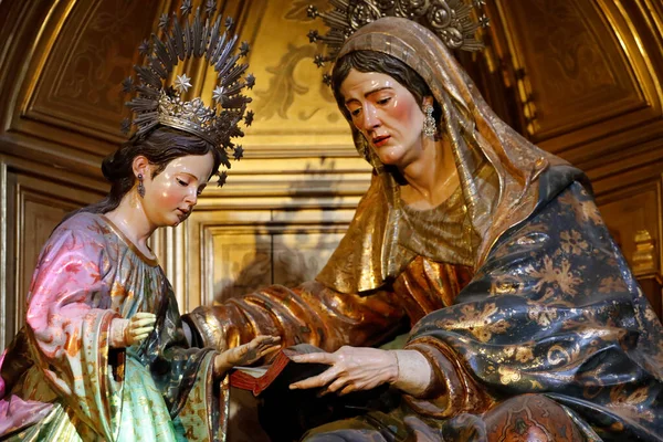 Iglesia Del Salvador Sevilla Santa Ana Enseñando Joven Virgen Leer —  Fotos de Stock