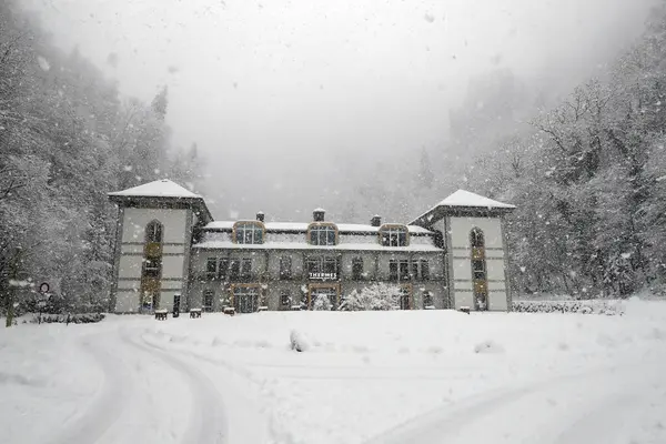 Saint Gervais Mont Blanc Thermalbad Winter Frankreich — Stockfoto