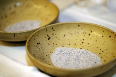 Aziz Joseph Kilisesi. Katolik ayini. Kül Çarşambası Kutlaması: Paskalya 'nın ilk günü. Cenevre. İsviçre. 