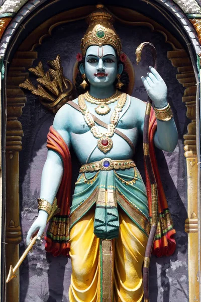 Sri Krishnan Hindu Tempel Rama Hindu Gud Med Pilar Han Royaltyfria Stockfoton