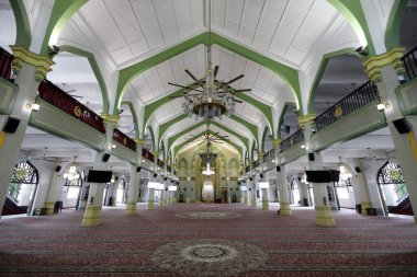 Sultan Camii mi, Mescid Sultan mı? Dua Salonu. Singapur. 