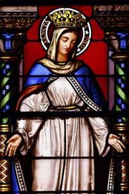 Saint Francois de Sales Bazilikası. Taç giymiş Bakire Meryem. Thonon. Fransa.