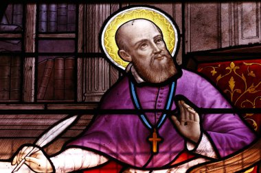 Varsayım kilisemizin leydisi. Aziz Francis de Sales. Lekeli cam pencere. Evian. Fransa.