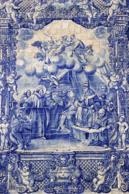 Capela Das Almas 'ın duvarlarında Azulejos ya da Ruhlar Şapeli. Assisi 'li Aziz Francis. Porto. Portekiz. 