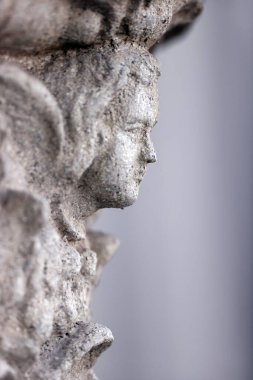 Song Vinh Katolik Kilisesi. Meleğin yüzü. Heykel. Vietnam. 