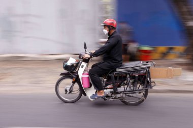 Ho Chi Minh şehrinde motosiklet trafiği. Vietnam. 