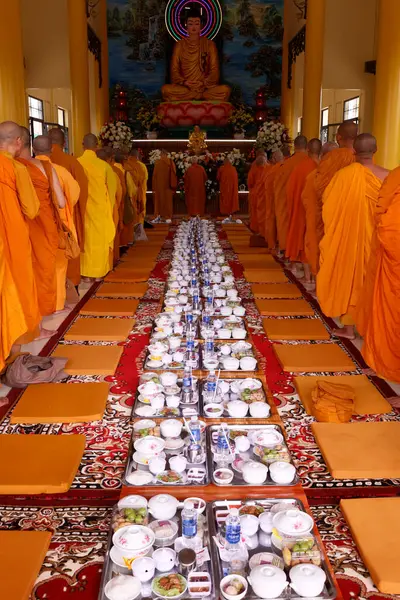 Buddhistische Pagode Phuoc Hue Mönche Bei Einer Buddhistischen Zeremonie Der — Stockfoto