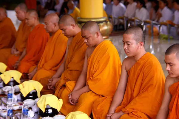 Buddhistische Pagode Phuoc Hue Mönche Bei Einer Buddhistischen Zeremonie Der — Stockfoto