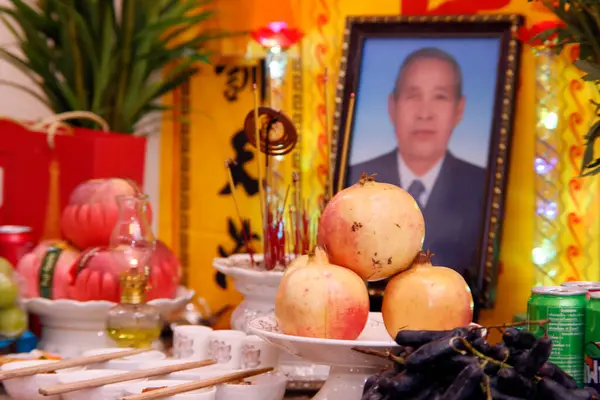Cérémonie Funéraire Dans Une Famille Bouddhiste Prières Pour Défunt Tan — Photo