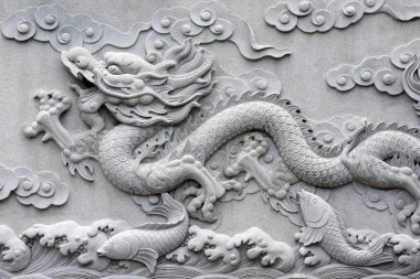 Taoist tapınağı. Nghia An Hoi Quan pagoda. Ejderha heykeli. Vietnam. 