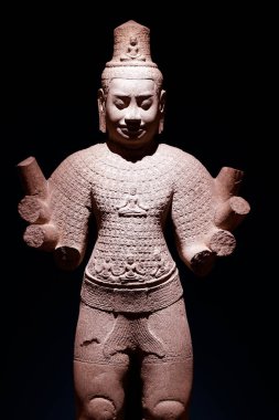 Bangkok Ulusal Müzesi. Bodhisattva Avalokiteshvara. Süngü stili. 12. yüzyıl. Tayland.