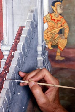 Wat Phra Kaew tapınağı. Ramakien 'den (Tayland Ramayana) bir resim. Yenileme. Bangkok 'ta. Tayland.