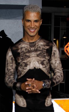 Jay Manuel, 28 Ekim 2010 'da Hollywood, Kaliforniya' daki Grauman 's Chinese Theater' da düzenlenen 